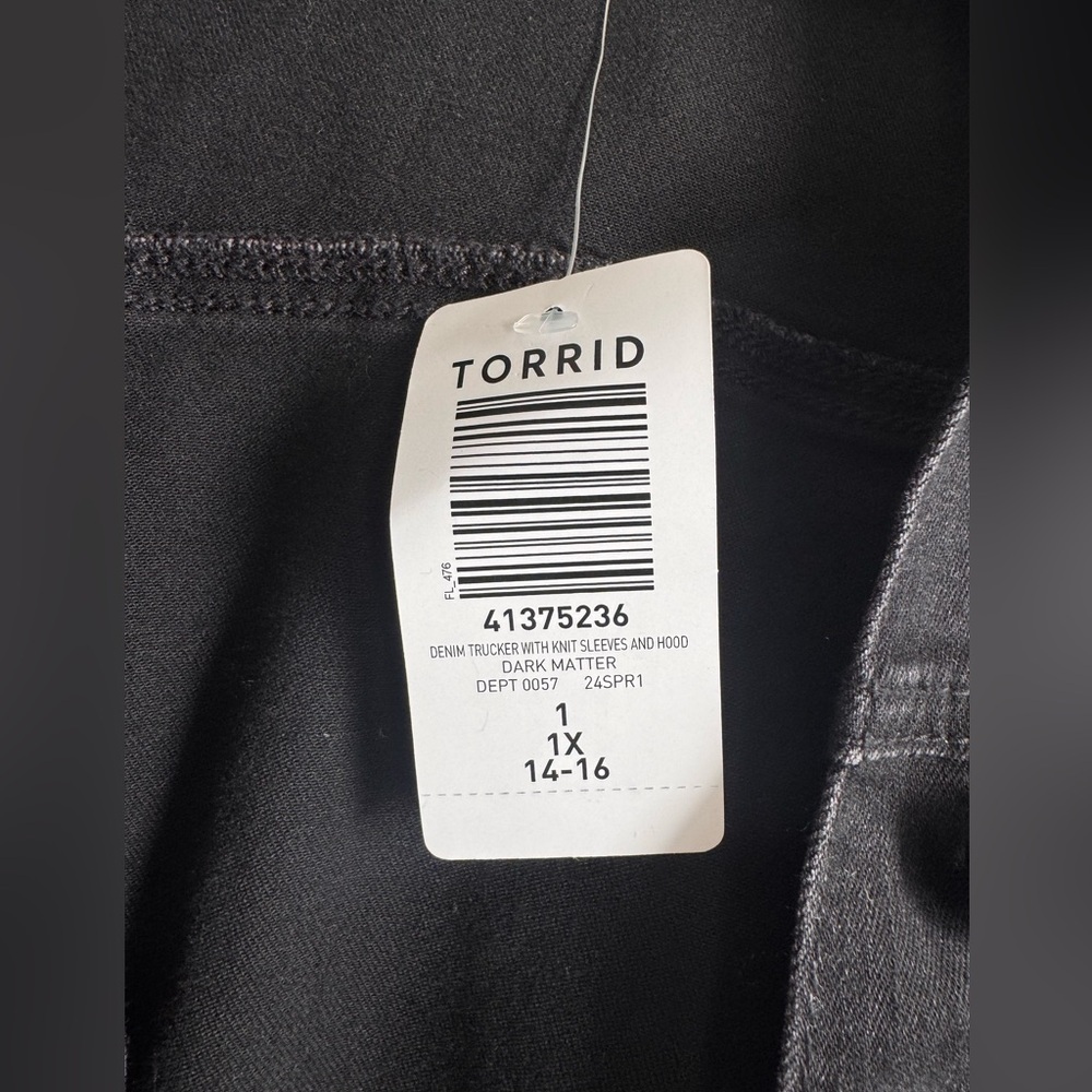 TORRID Denim Hooded Knit Sleeve Trucker NWT - Size 1X | 14-16 - Picture 9 of 9